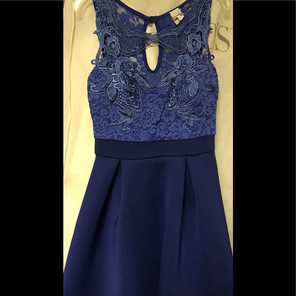 Elegant navy blue dress size 2